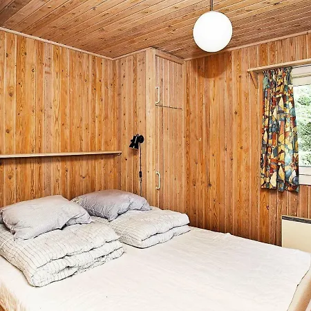 6 Person In L Kken * Gronhoj (Nordjylland)